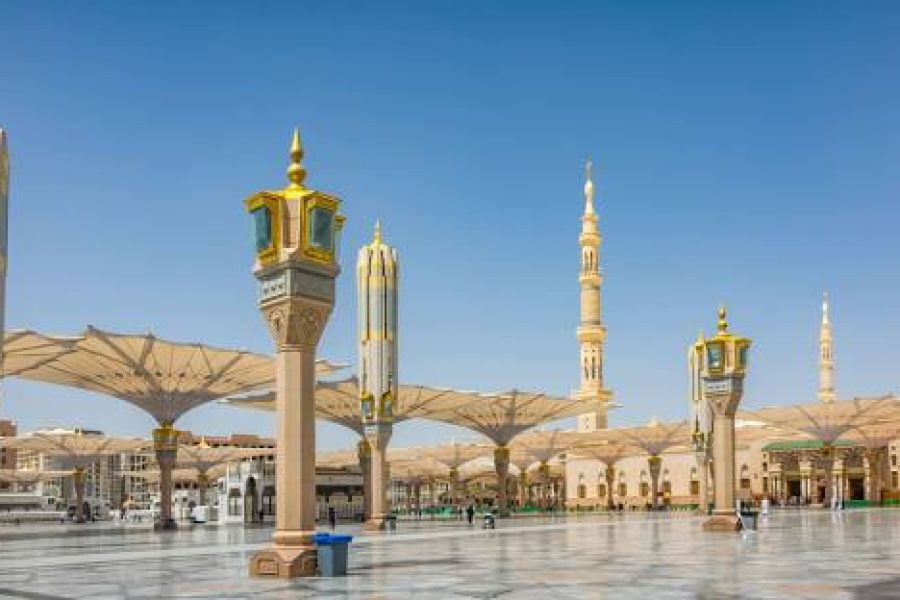 7 Nights 4 Star December Umrah Packages